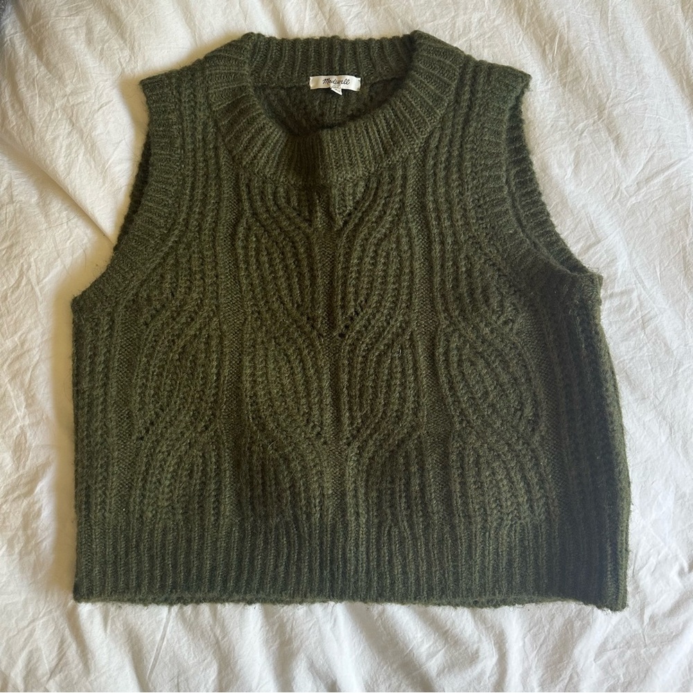 Sweater Vest